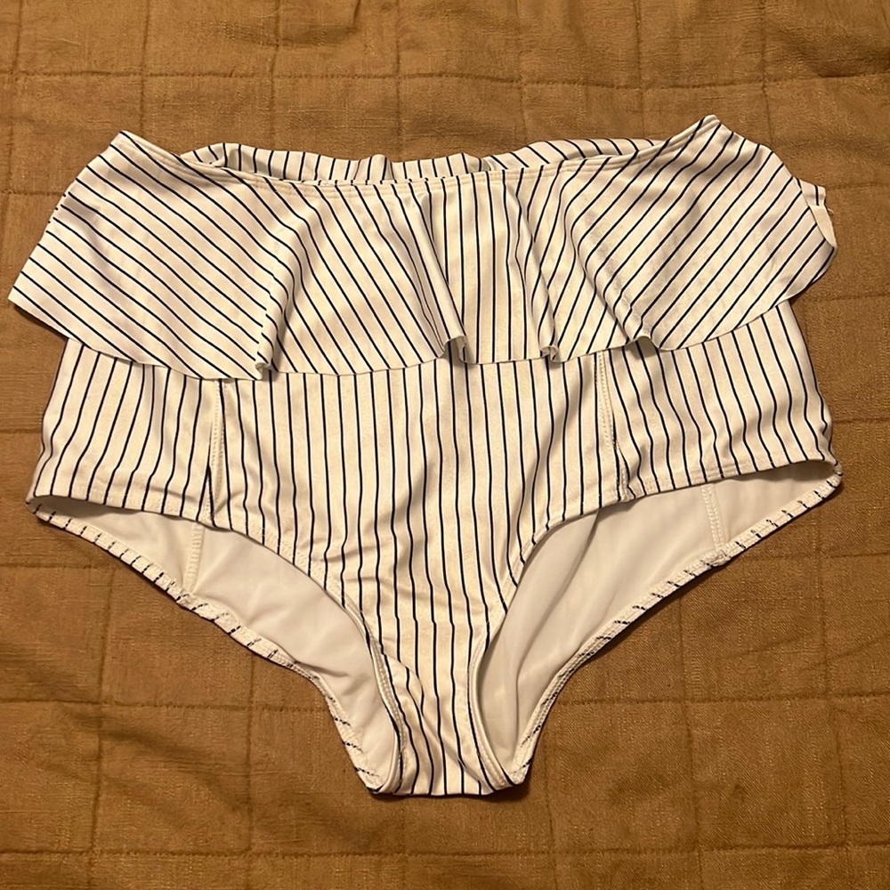 Kornti jeane striped bottoms